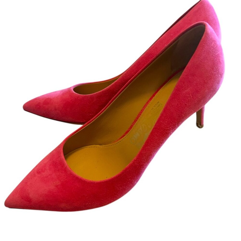 Salvatore Ferragamo Hot Pink 🔥 Suede Pumps Size 7.5 Kitten Heel Pointy toe - Picture 10 of 16